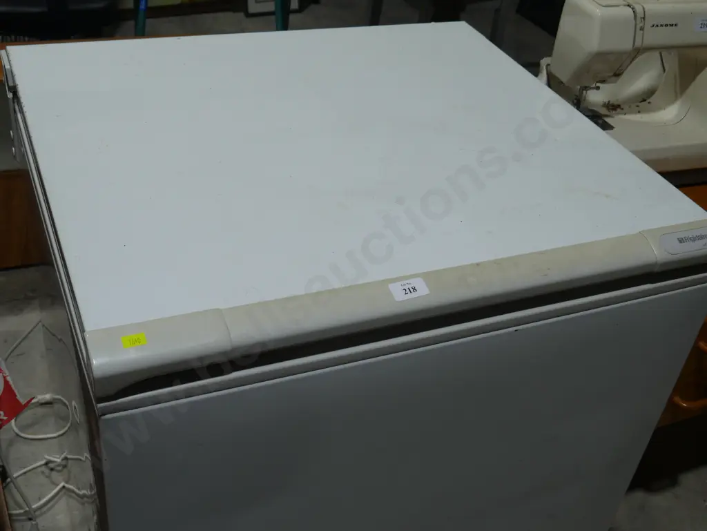 Chest freezer Image 1++