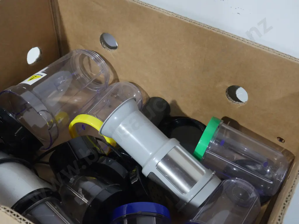 Magic bullet blender , ect Image 1++