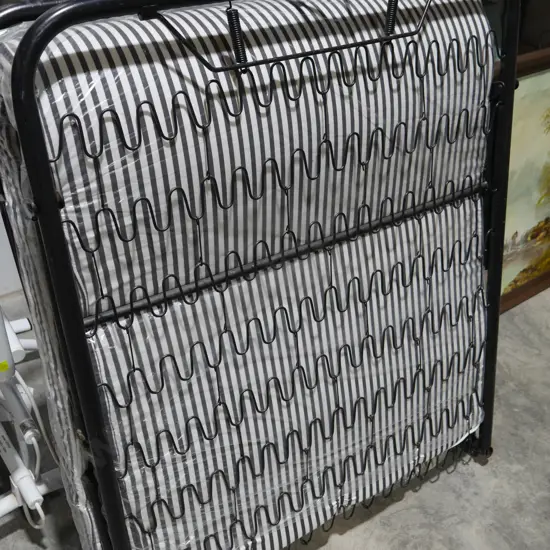 Folding bed