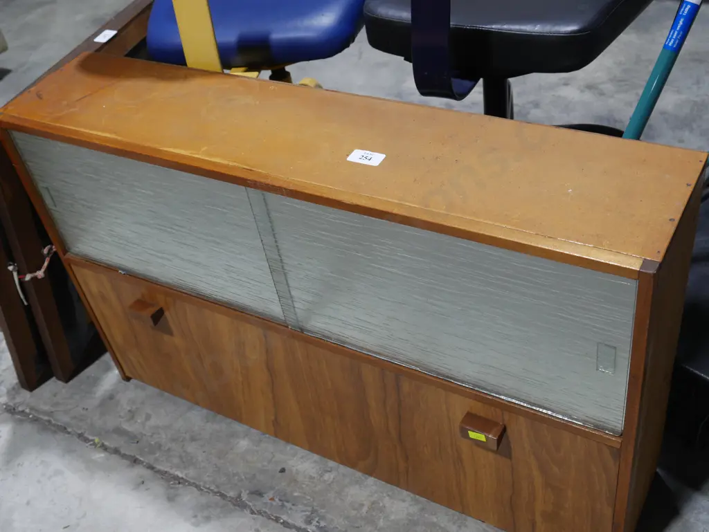 Cabinet Image 1++