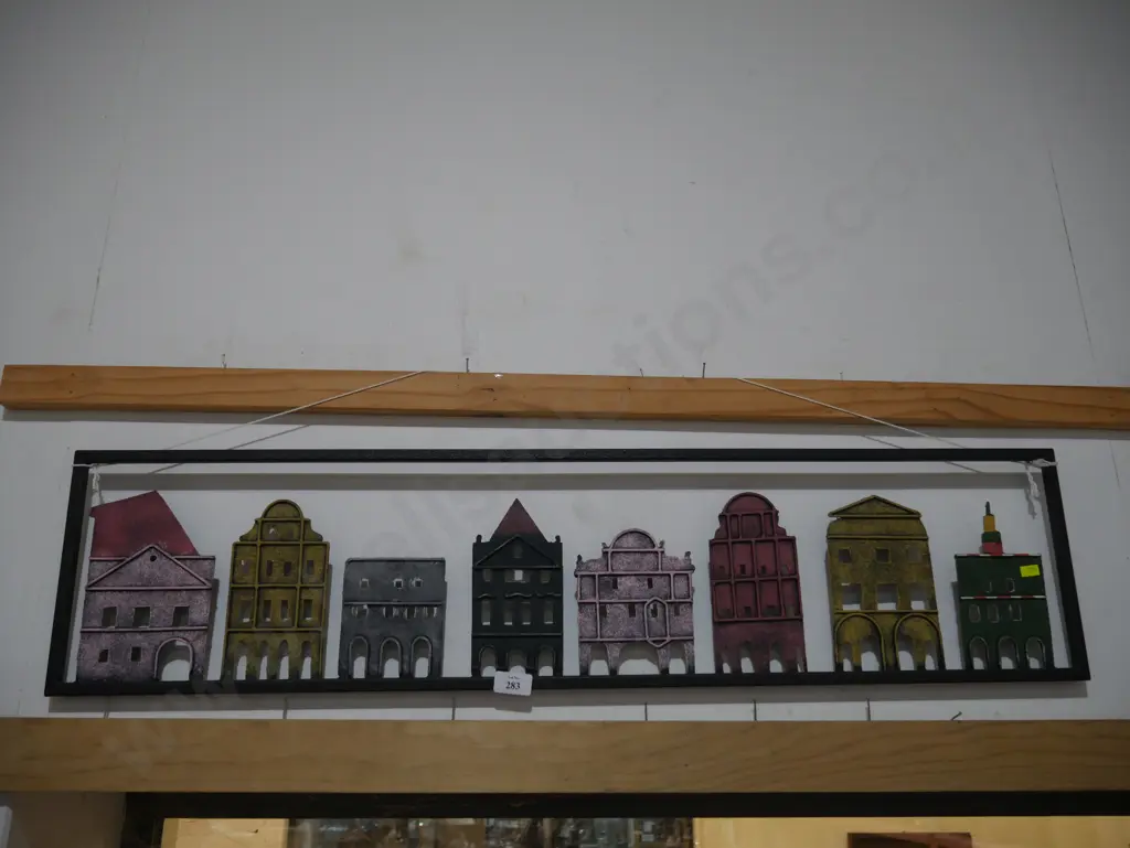 Metal wall hanging Image 1++