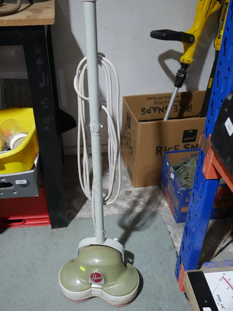 Floor polisher Image 1++