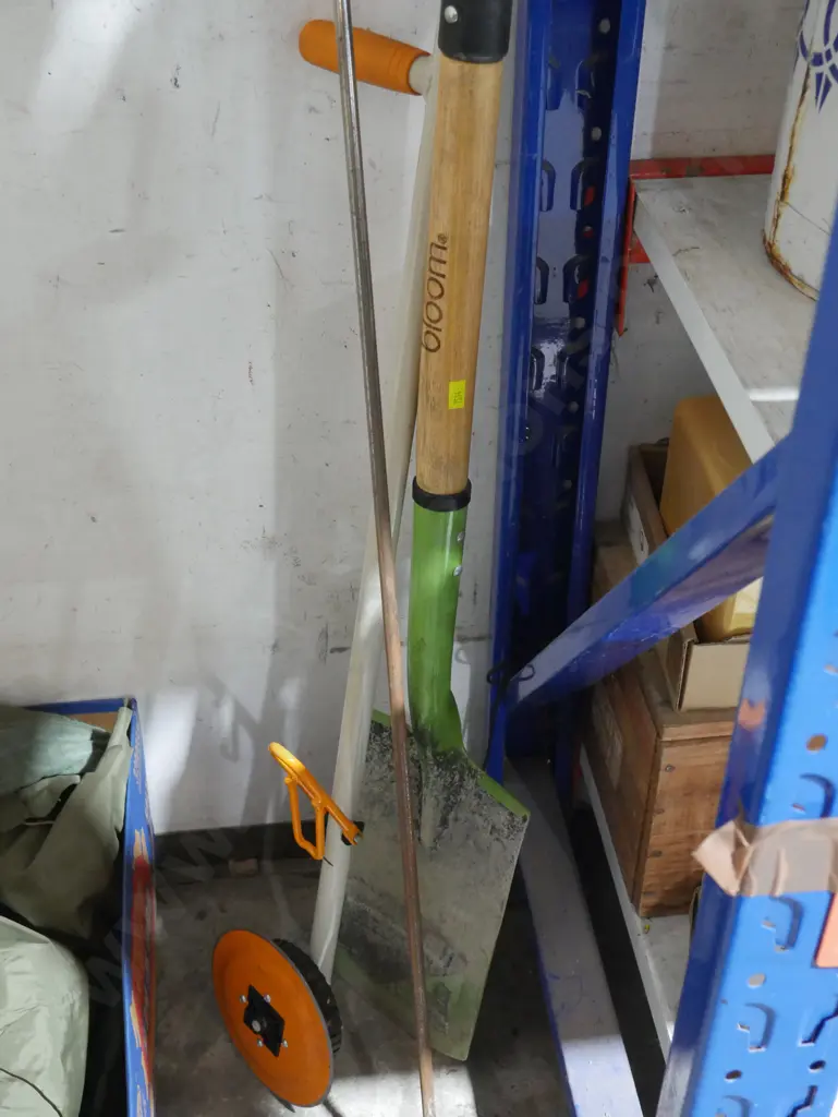 Spade  , edger Image 1++