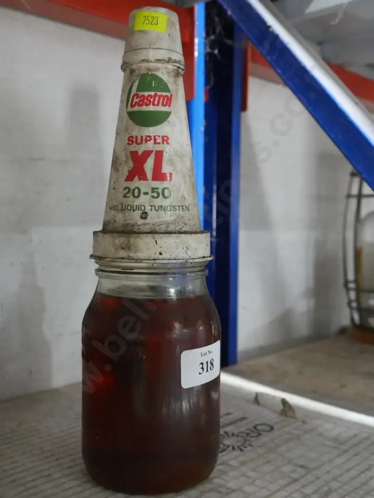 Castrol oil bottle Image 1++