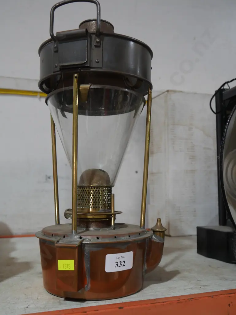 Copper Kero lamp Image 1++