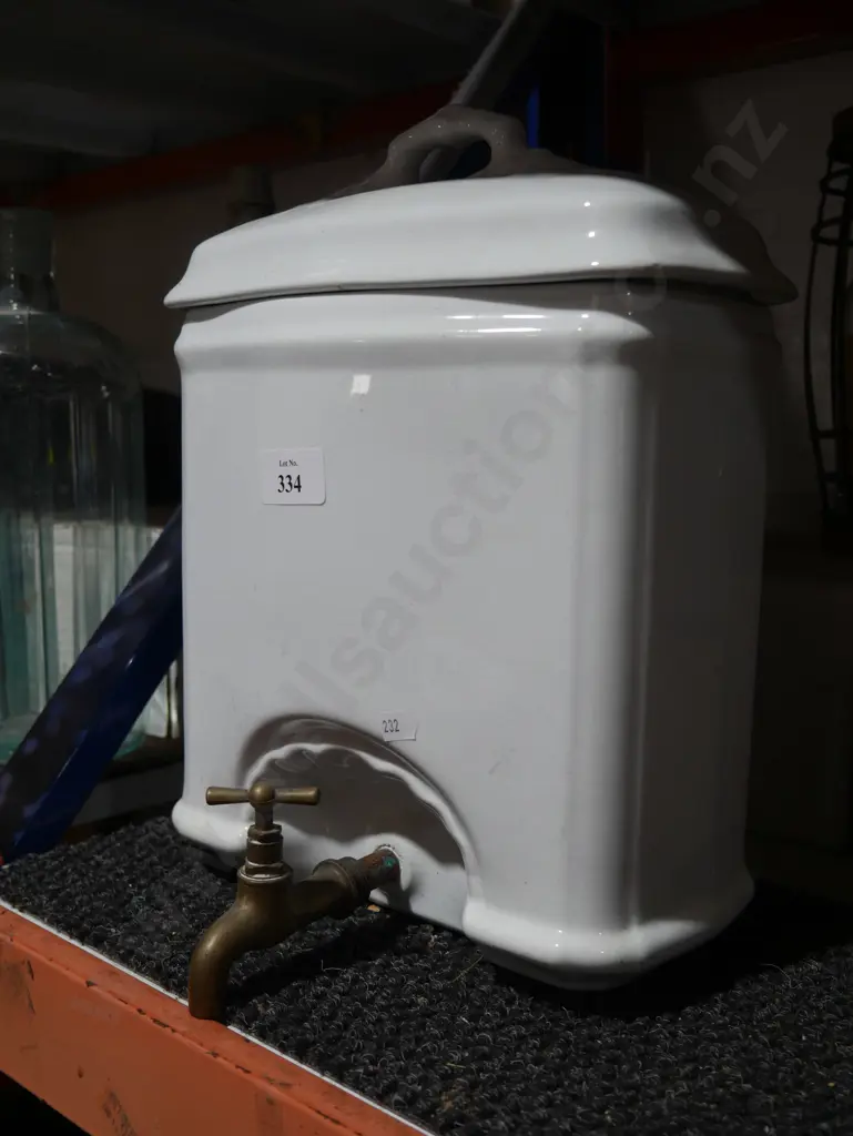 Water dispenser Image 1++