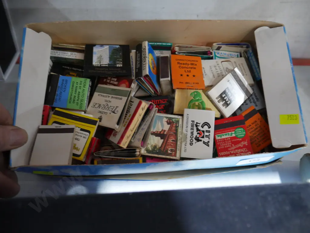 Matches Image 1++