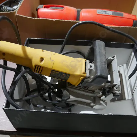 DeWalt plate joiner