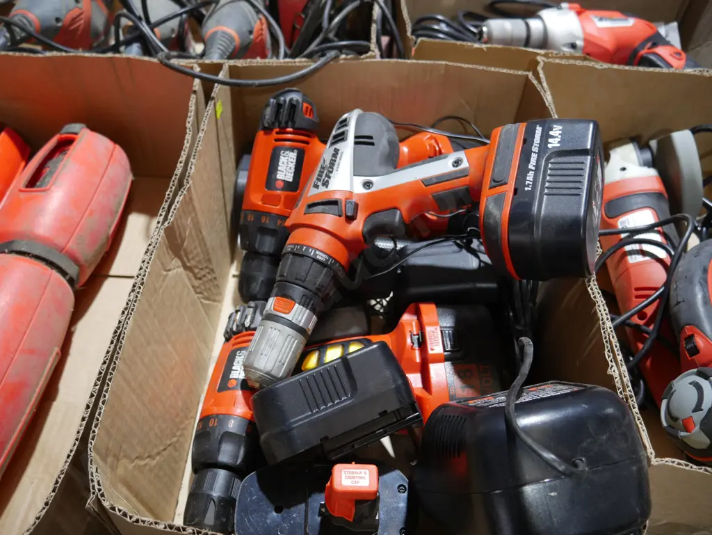 3 battery drills Image 1++