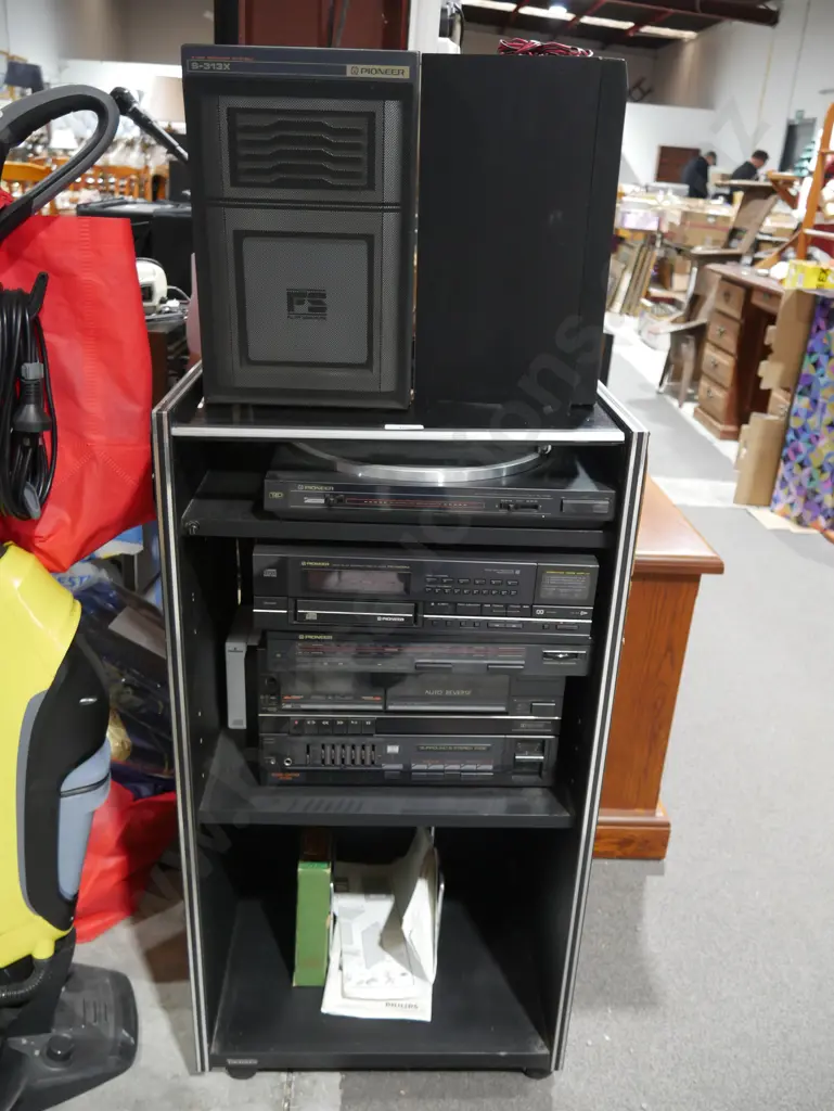 Pioneer stereo Image 1++