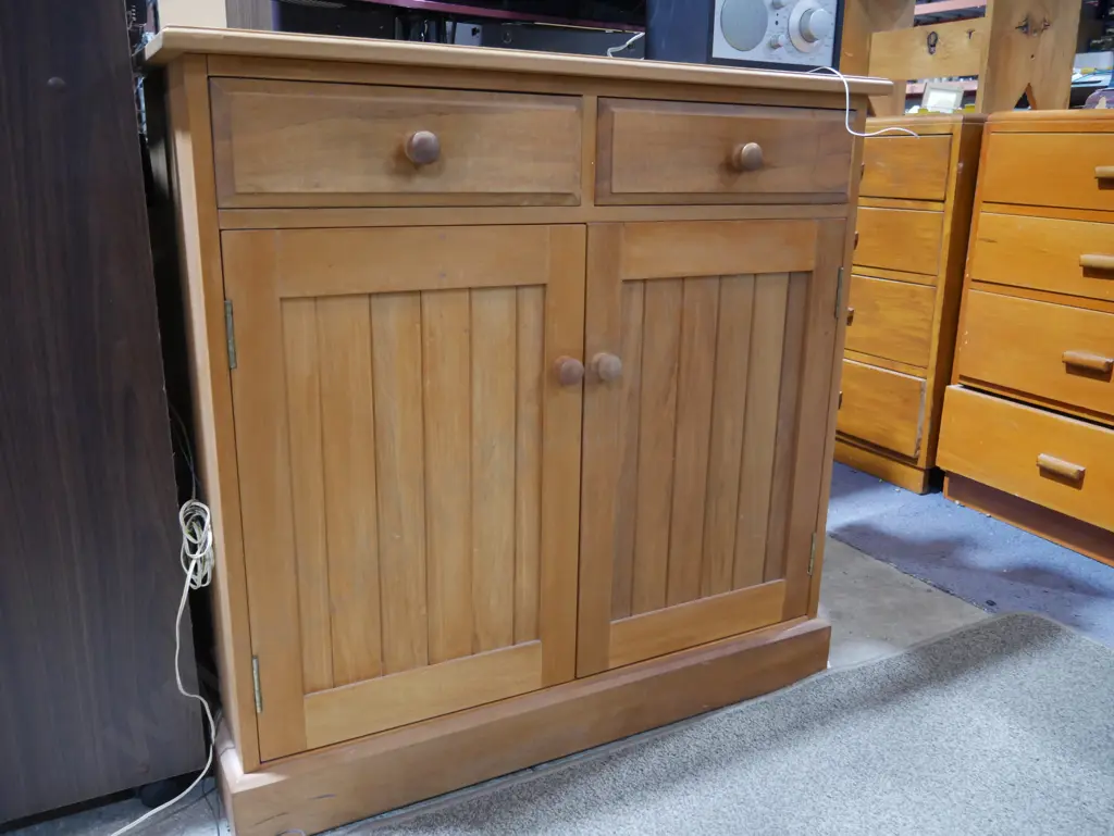Cabinet Image 1++