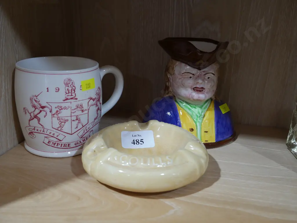 NZ China, ash tray, mugs Image 1++