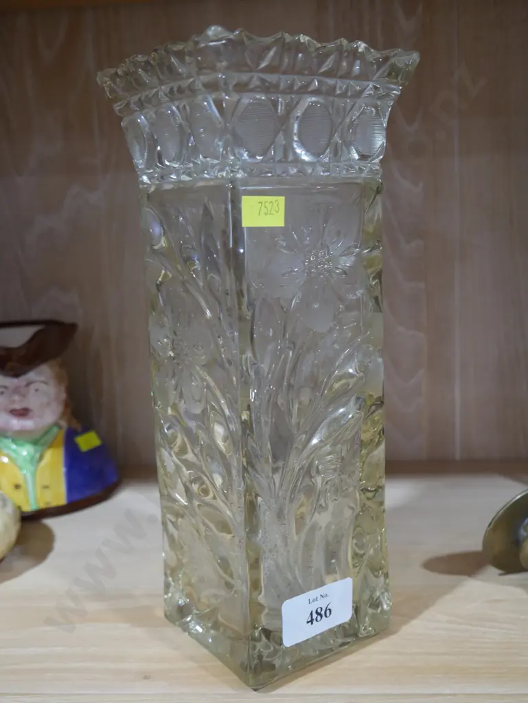 Glass vase Image 1++