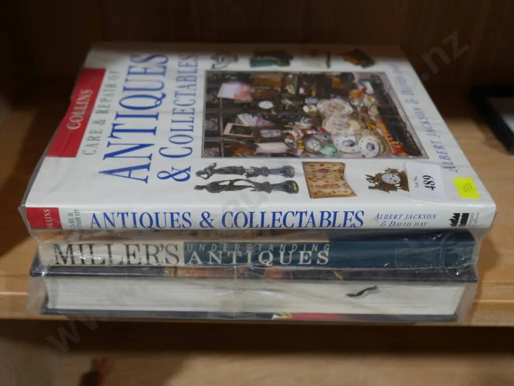 Antique books Image 1++