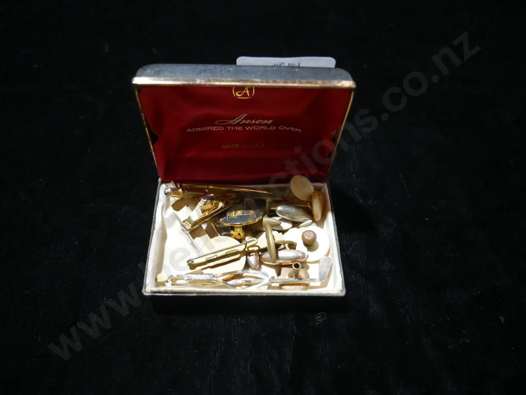 Cufflinks etc Image 1++