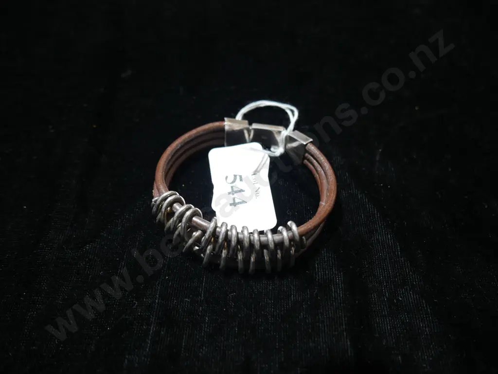 Bracelet Image 1++