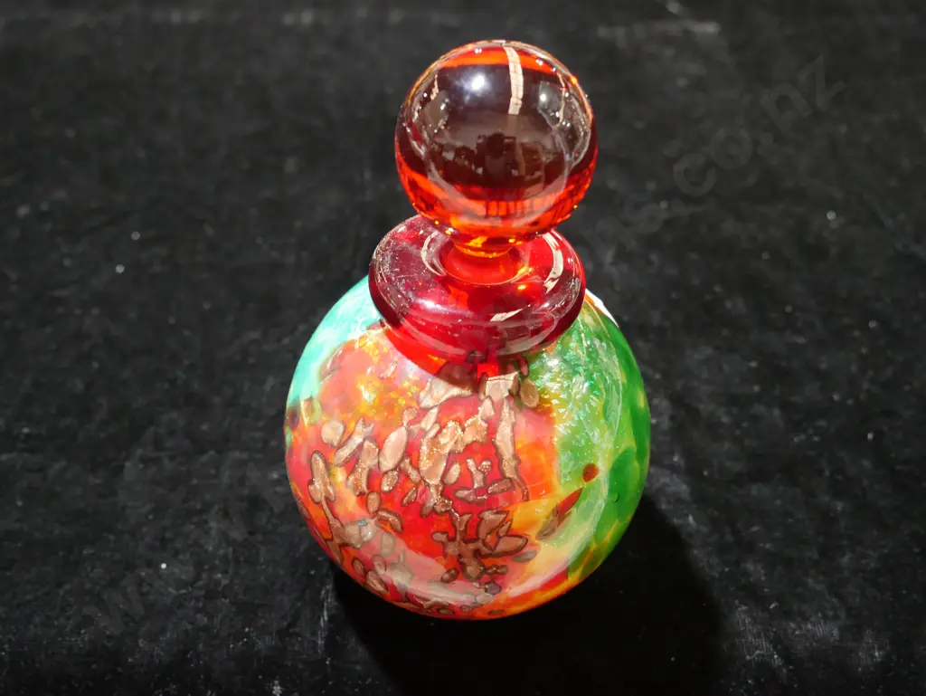 Coloured glass perfume bottle Image 1++