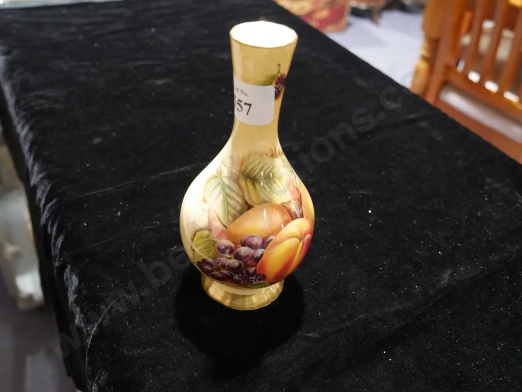 Ansley vase Image 1++