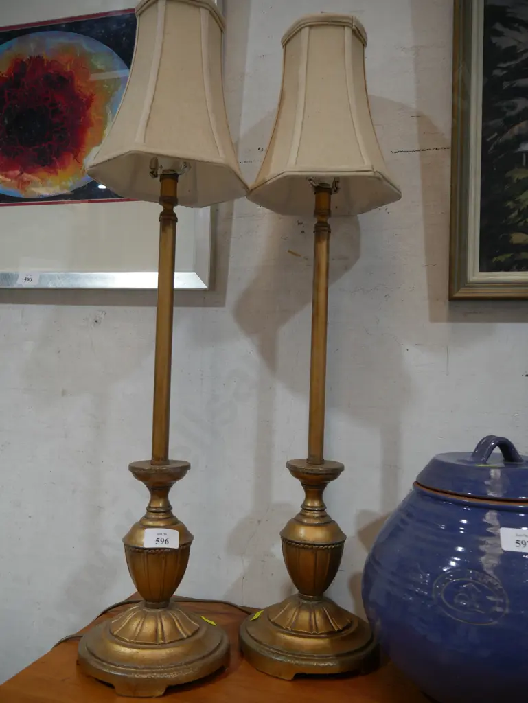 Pair lamps Image 1++