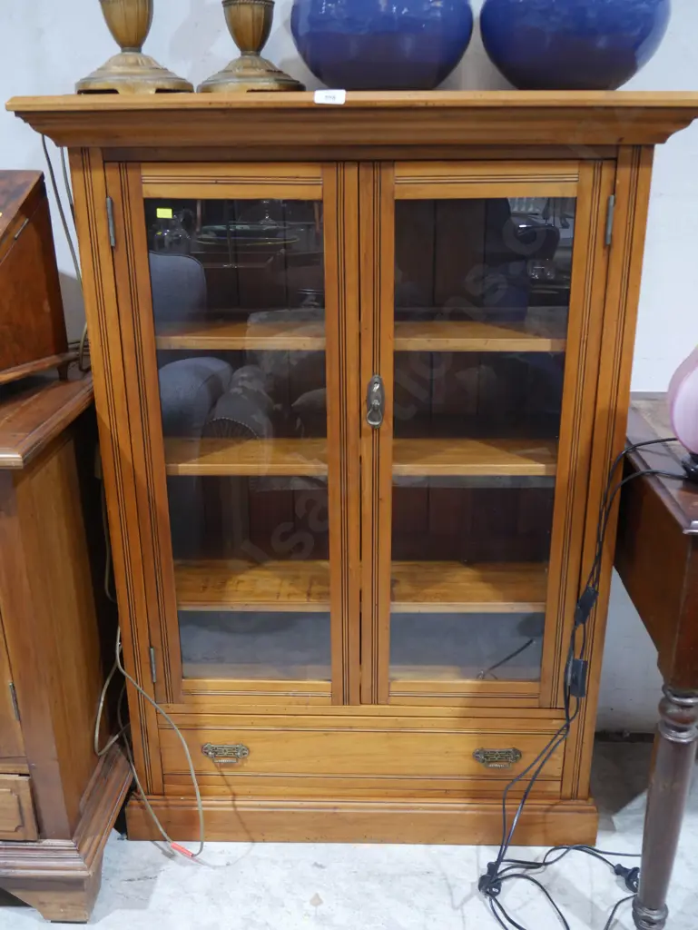 bookcase cabinet Image 1++