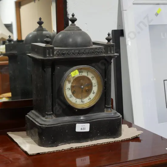 Marble clock