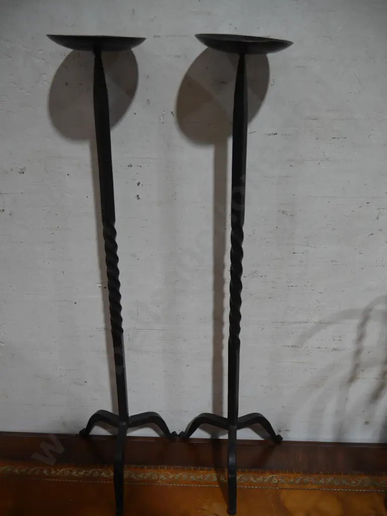 Candle sticks Image 1++