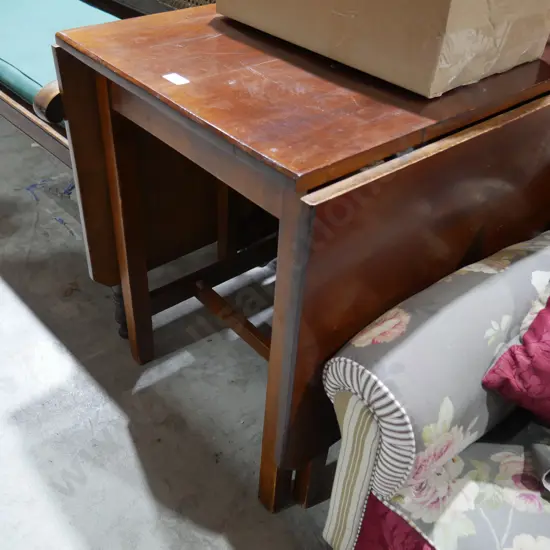 Dropside table