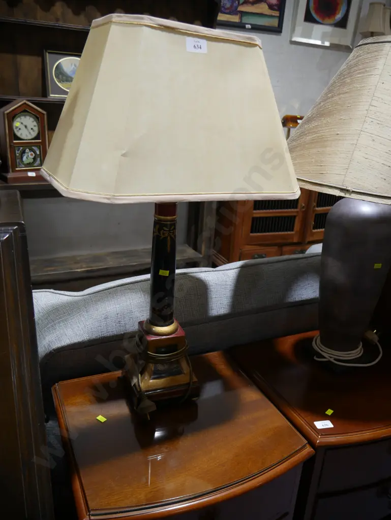 Table Lamp Image 1++