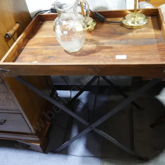 Butler's tray