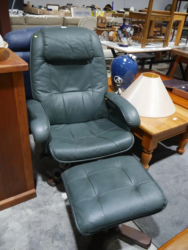 Chair and footstool Image 1++