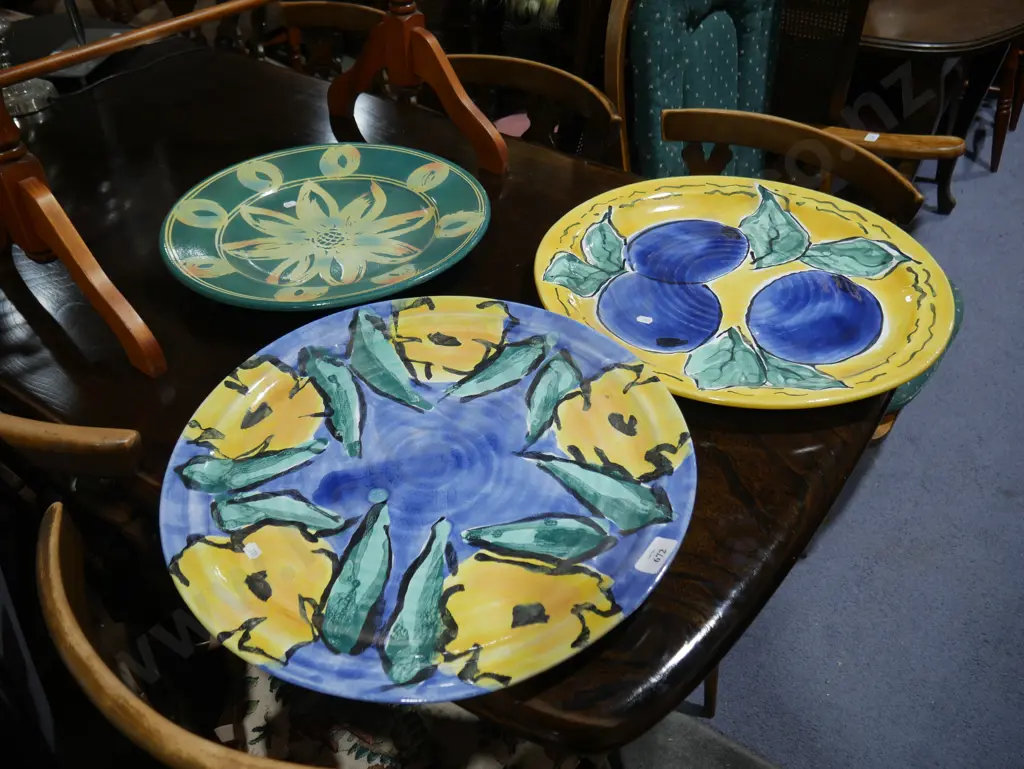 Pottery plates Image 1++