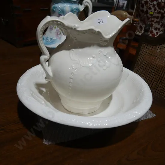 Wash jug and basin