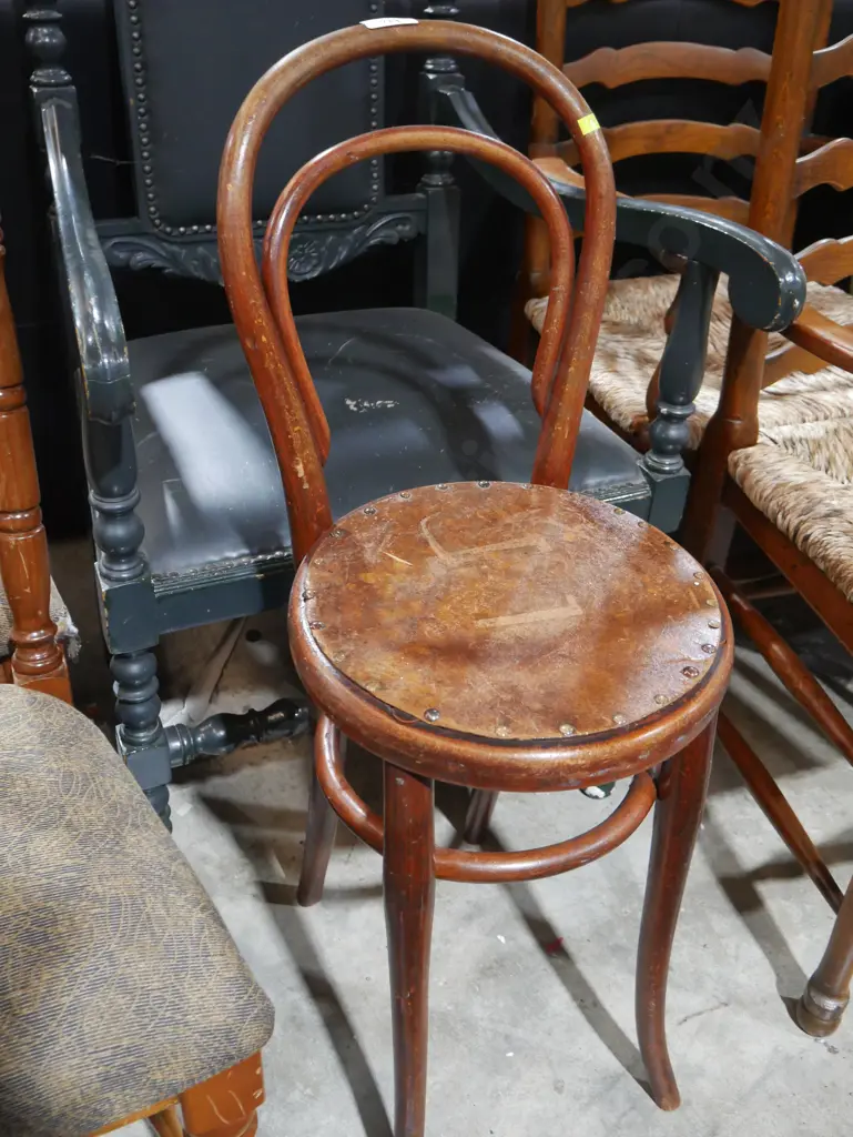 Chair Image 1++