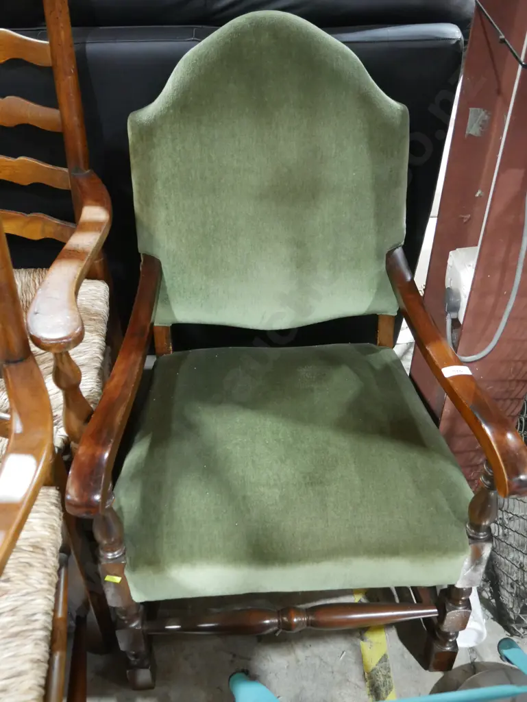 Armchair Image 1++