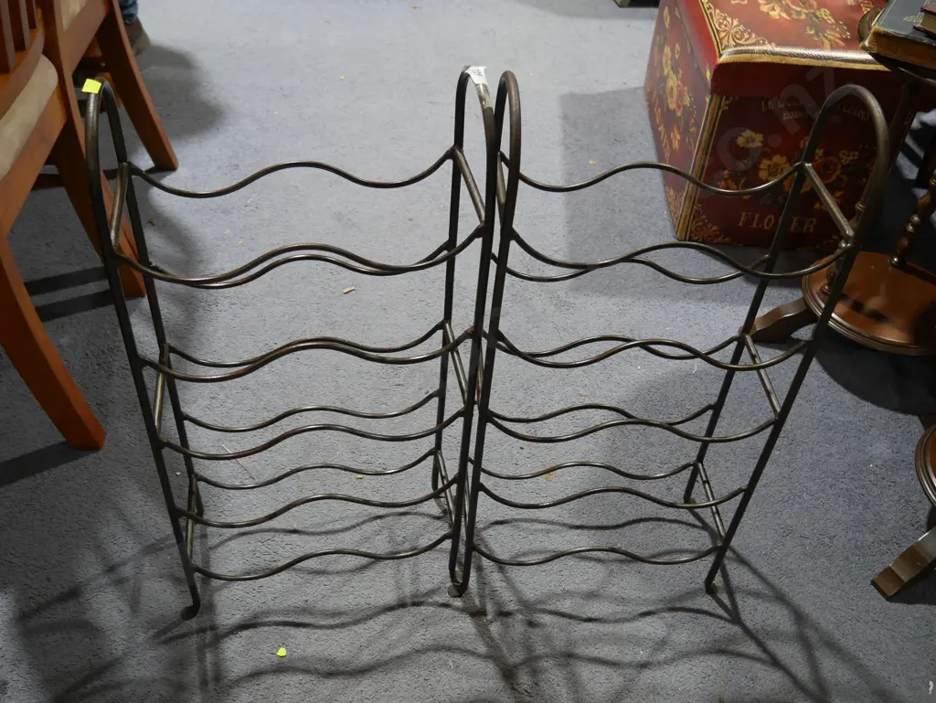 2 wine racks Image 1++