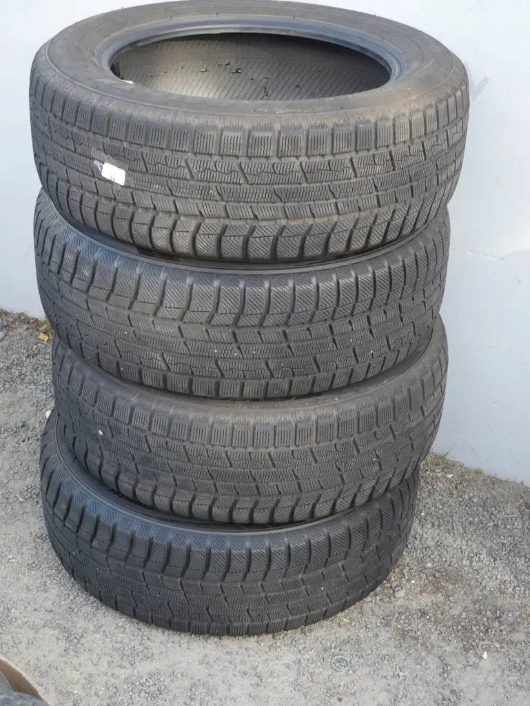 Set of 4 tyres - 215/60R17 Image 1++