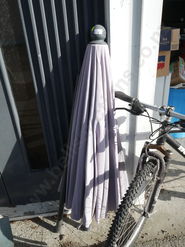 Sun umbrella Image 1++