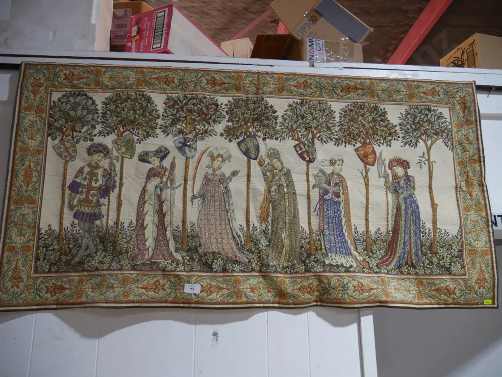 Wall hanging Image 1++