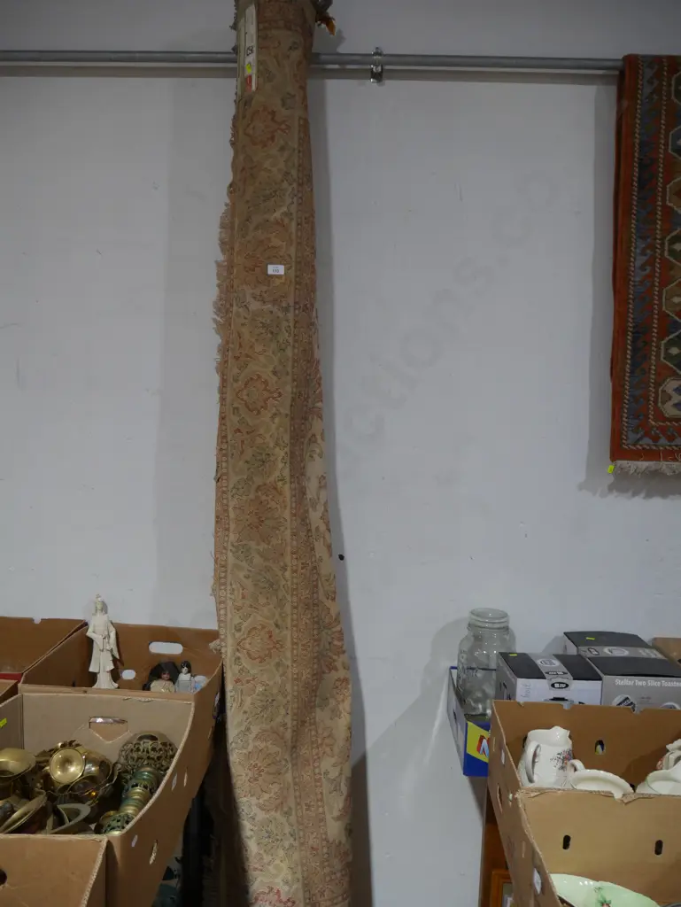 Large floor rug Image 1++