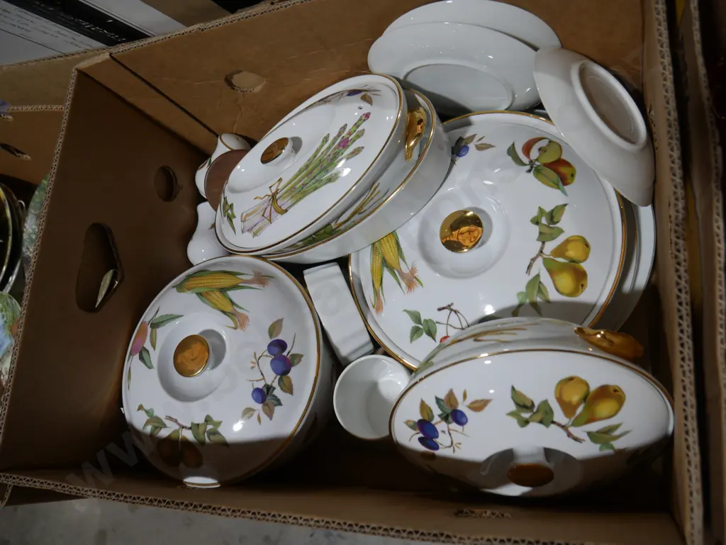 Royal Worcester ovenware Image 1++