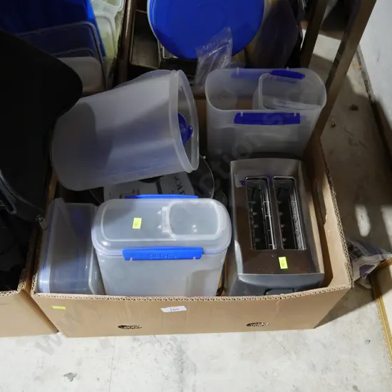 Toaster, slow cooker, sistema containers