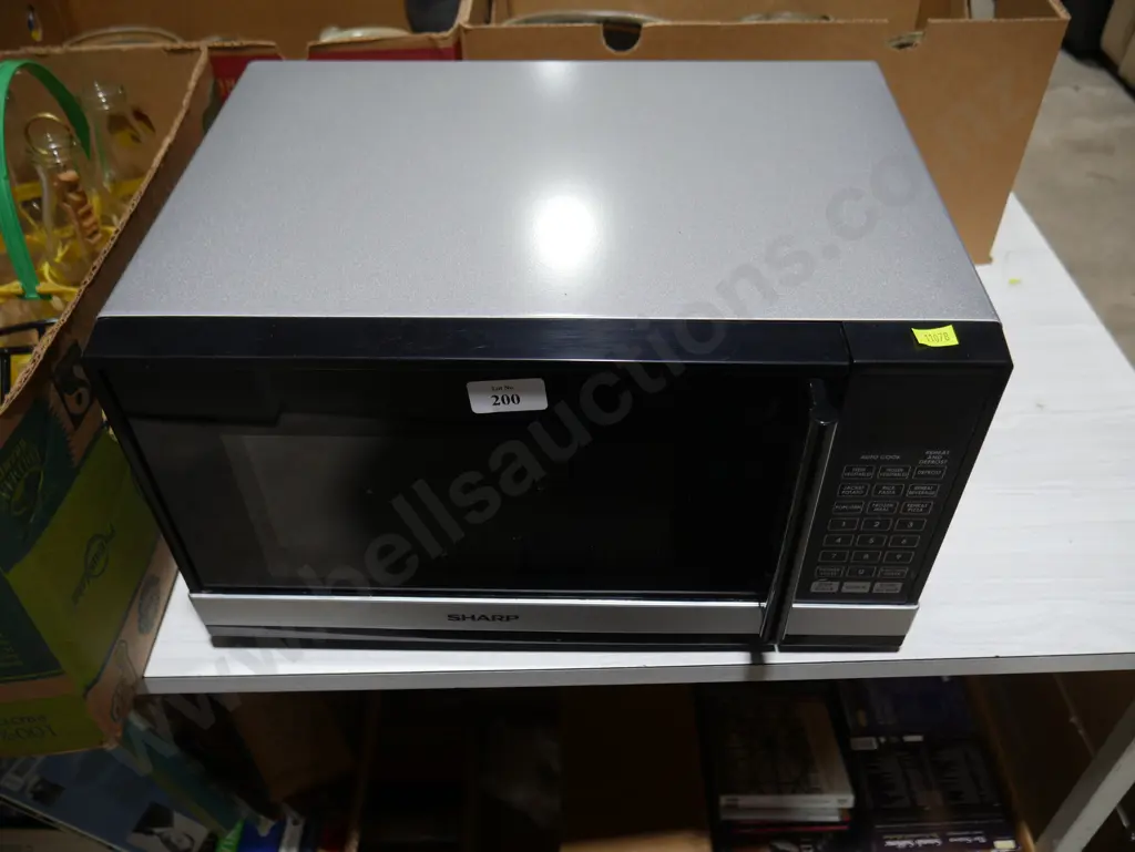 Sharp microwave Image 1++