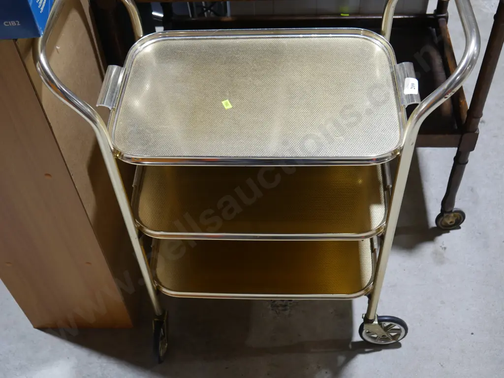 Tea trolley Image 1++