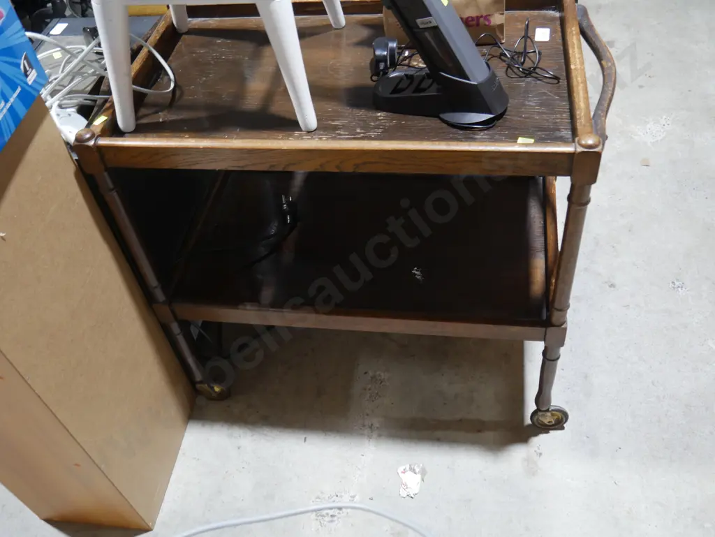 Tea trolley Image 1++