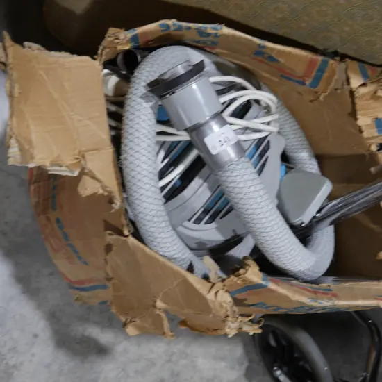 Tellus vacuum cleaner