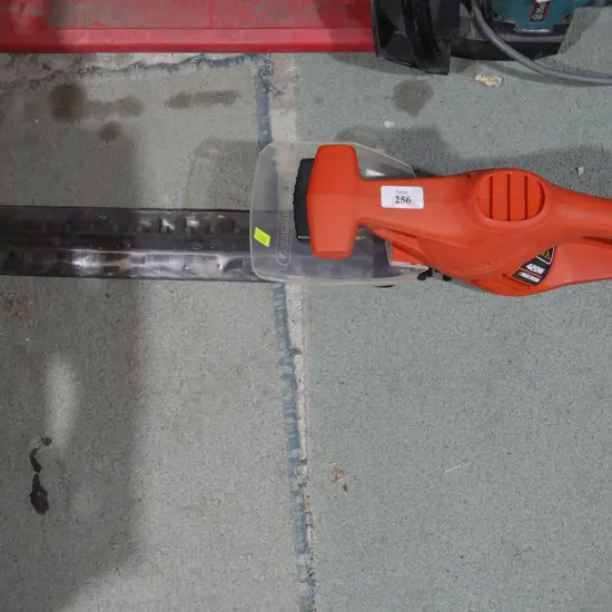 Black & Decker hedge trimmer