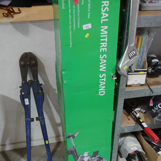 Universal mitre saw stand