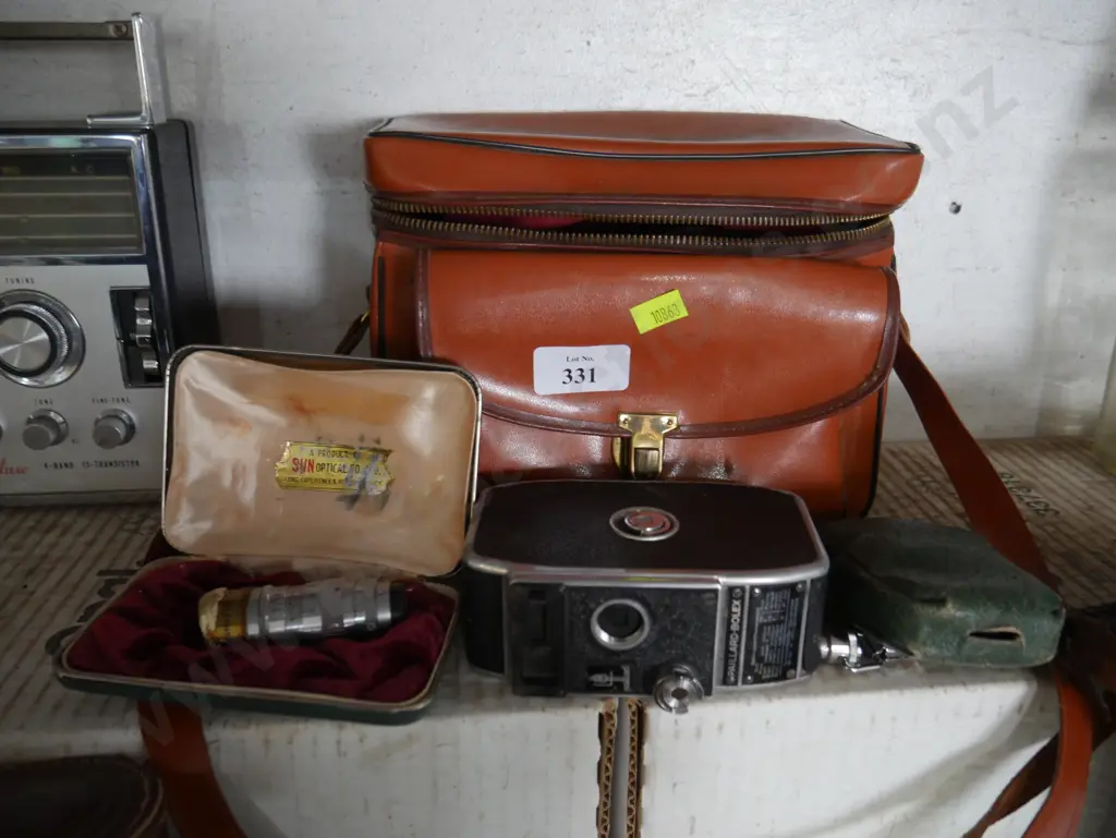 Vintage camera and bag etc Image 1++