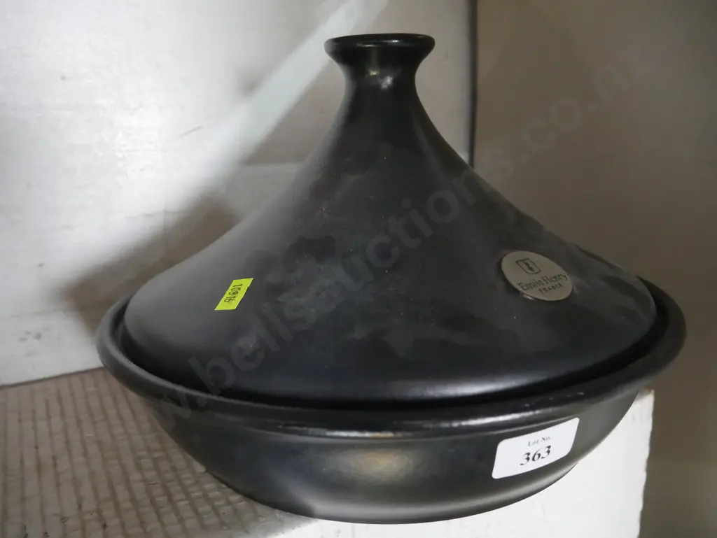 Emile Henry tagine Image 1++