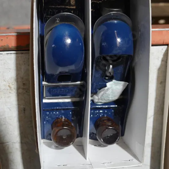 2 metal wood planes